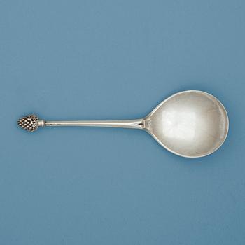 924. A Swedish 17th century silver spoon, marks of  Michel Pohl d.ä., Stockholm 1694.