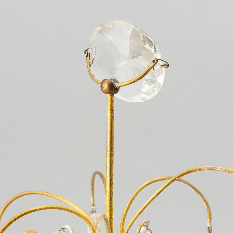 A pair of early Gustavian style 20th century table chandeliers.