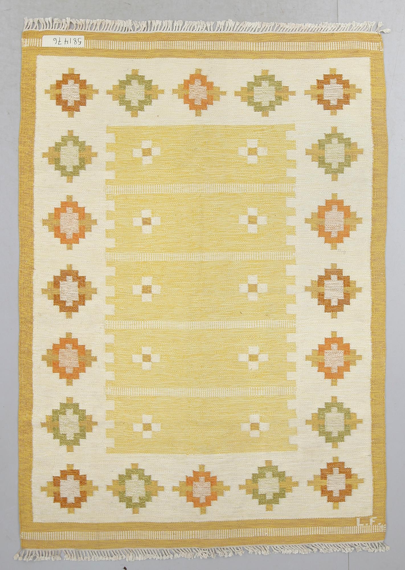 MATTA, rölakan, signerad LF. Ca 232 x 165 cm.
