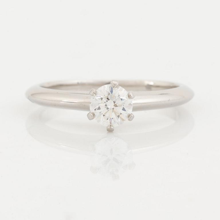 Tiffany & Co. Ring platinum with brilliant cut diamonds 0,38 ct.