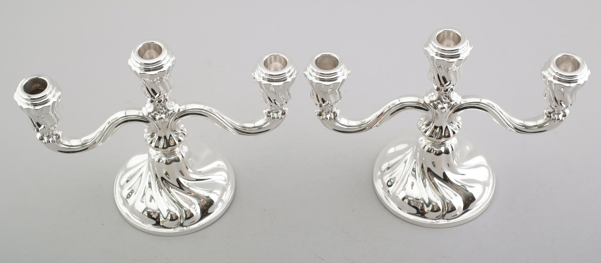 KANDELABRAR, 1 par, silver, Tyskland, 1900-talets första hälft.
