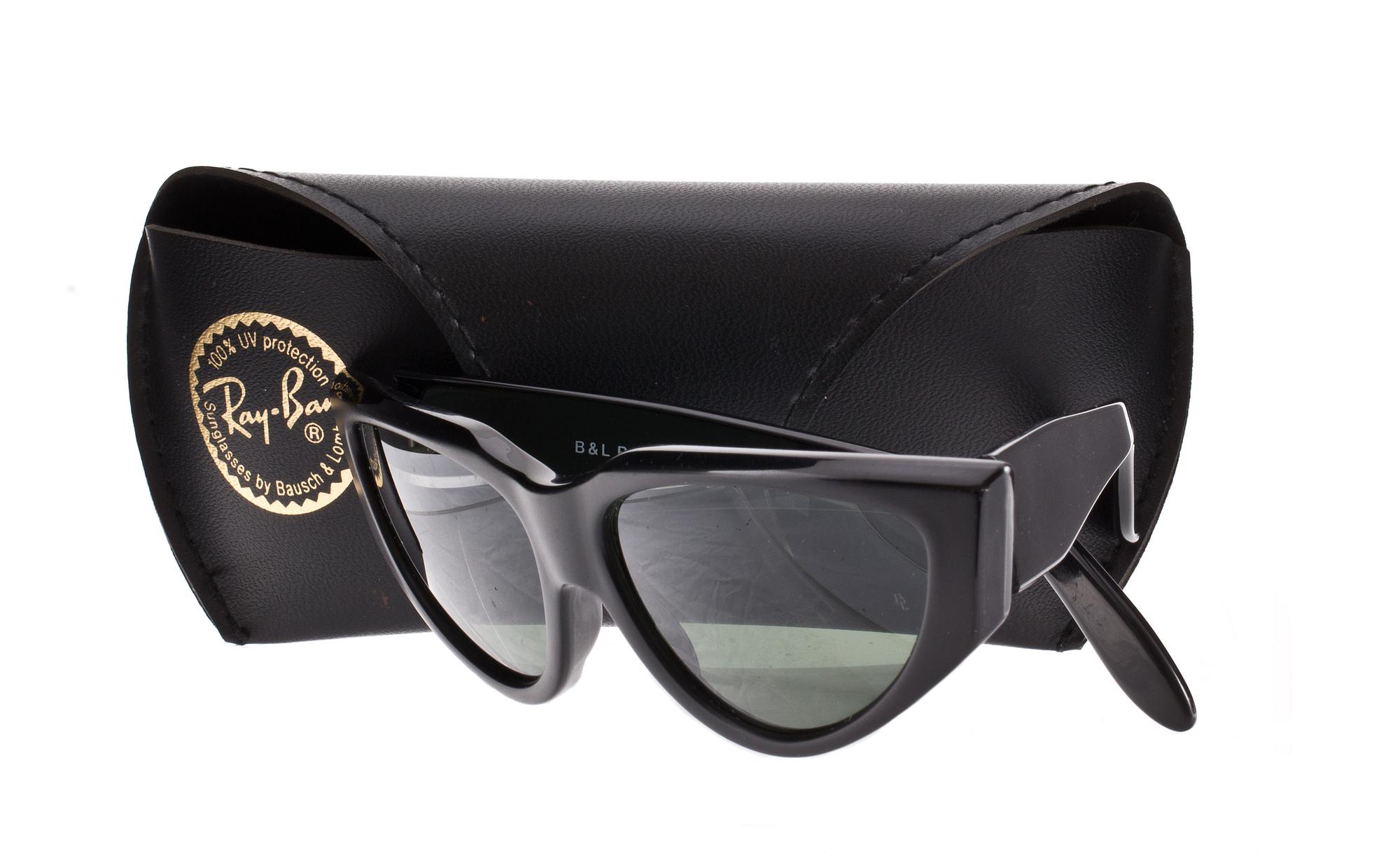 SOLGLASÖGON, "Onyx WO 803", Ray-ban, 1960-tal.