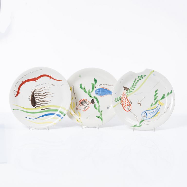 Stig Lindberg, twelve 'Löja' plates, Gustavsberg.