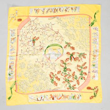 Hermès, "Neige d'Antan" scarf.