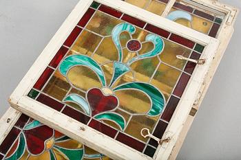 BLYGLASFÖNSTER, 3 st, 1900-talets första hälft.