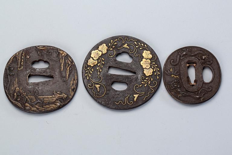 TSUBA, 3 stycken, Japan, brons.