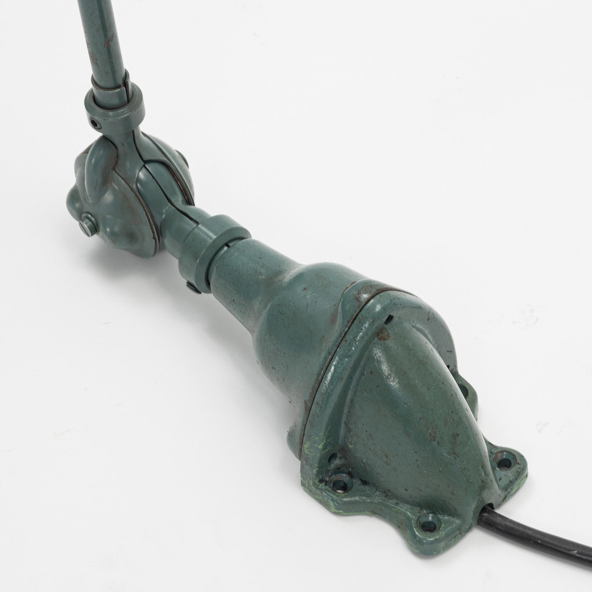 Johan Petter Johansson, industrilampa, "Triplex-pendel". Asea, 1900-talets mitt.