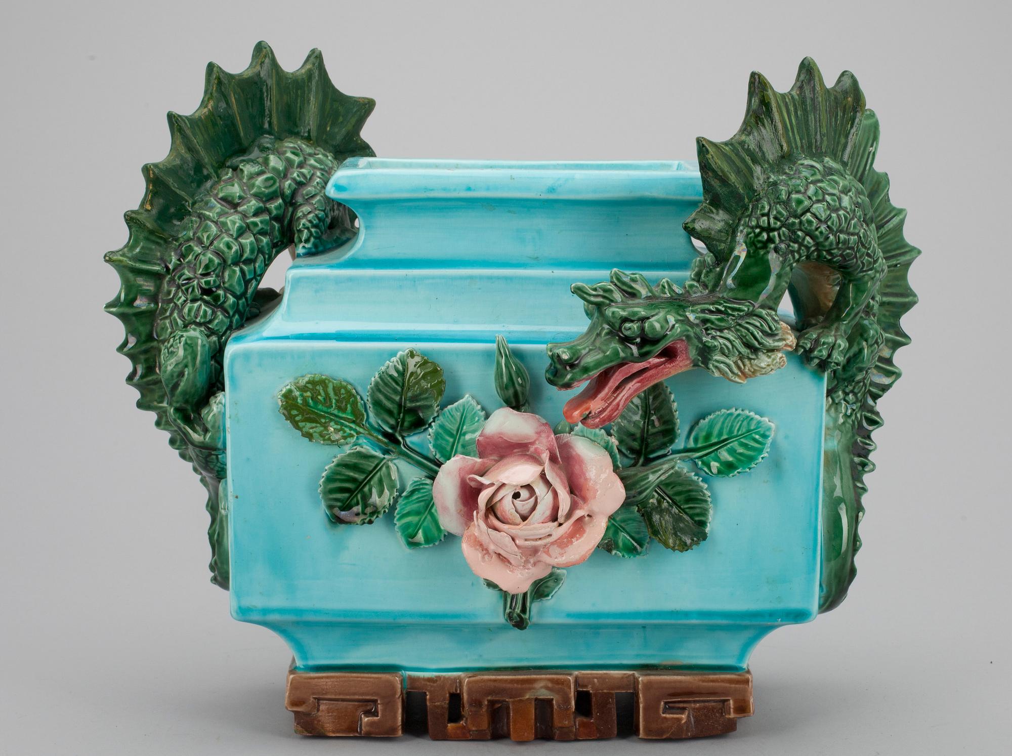 VAS, majolika, Neuhaldensleben, Tyskland 1886-1904.