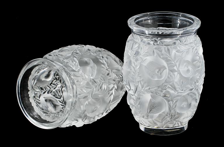 VASER, ett par, glas, "Bagatelle", Lalique, sign.