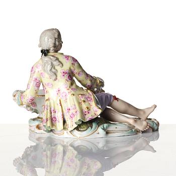 A pair of porcelain salt cellars, Meissen, Germany, late 19th century.