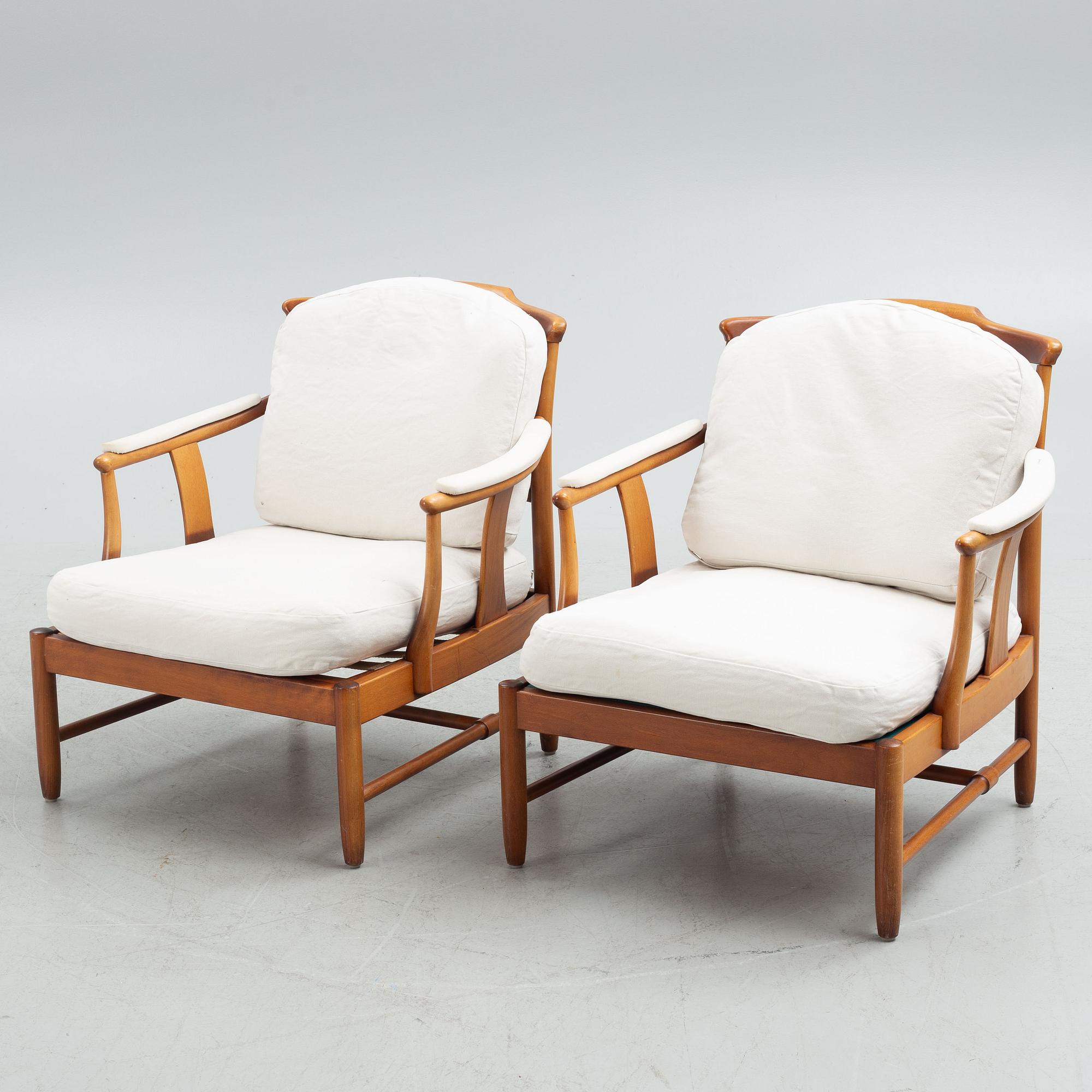 Armchairs, a pair, second half of the 20th Century.