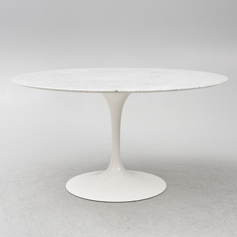 Eero Saarinen, bord "Tulip", Knoll International, 1900-talets andra hälft.