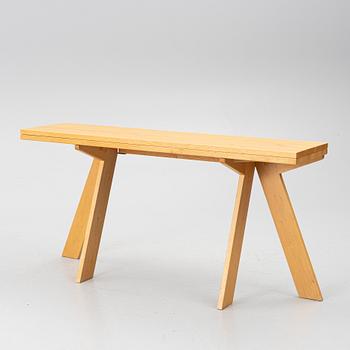 Börge Lindau & Bo Lindekrantz, A 'Simsalabim' table, Blå Station, ca 2000.