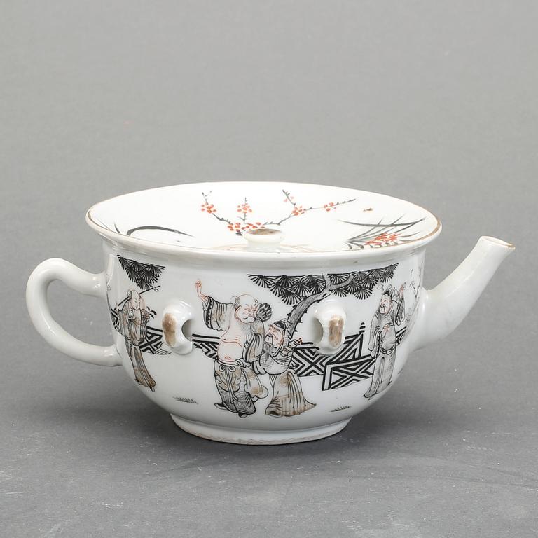 TEKANNA, Kina, porslin, 1800-tal.