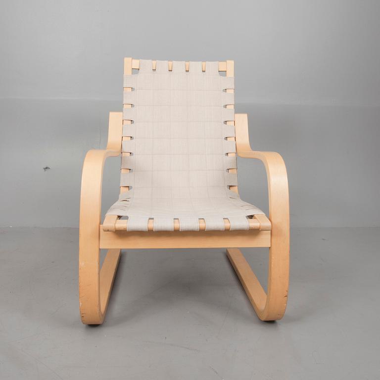 FÅTÖLJ, modell 406, Alvar Aalto. 1980-tal.