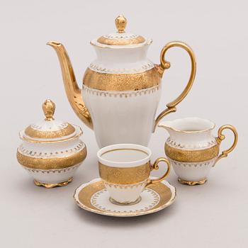 A 9-piece porcelain coffee/espresso service by Royal Porzellan Bavaria KPM, second half of 20th Century.