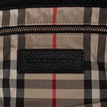 Burberry, a 'Baynard Tote' hand bag, 2016.