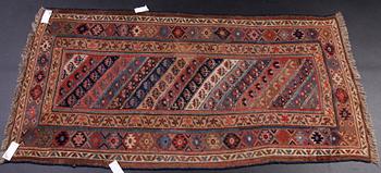 MATTA, orientalisk, antik. Ca. 199x98.