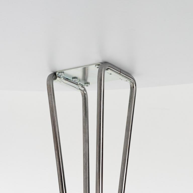 Bruno Mathsson & Piet Hein, matbord, "Superellips", Fritz Hansen, Danmark, daterat 2017.