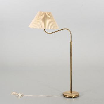 Josef Frank, A JOSEF FRANK FLOOR LAMP, model no 2368, Svenskt Tenn.