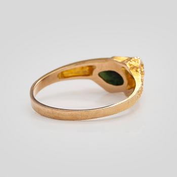 Björn Weckström, Ring "Galateia", 14K guld, zoisit. Lapponia 1978.