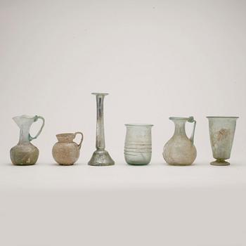 GLASKÄRL, 6 st, mest forntida, Medelhavsområdet.