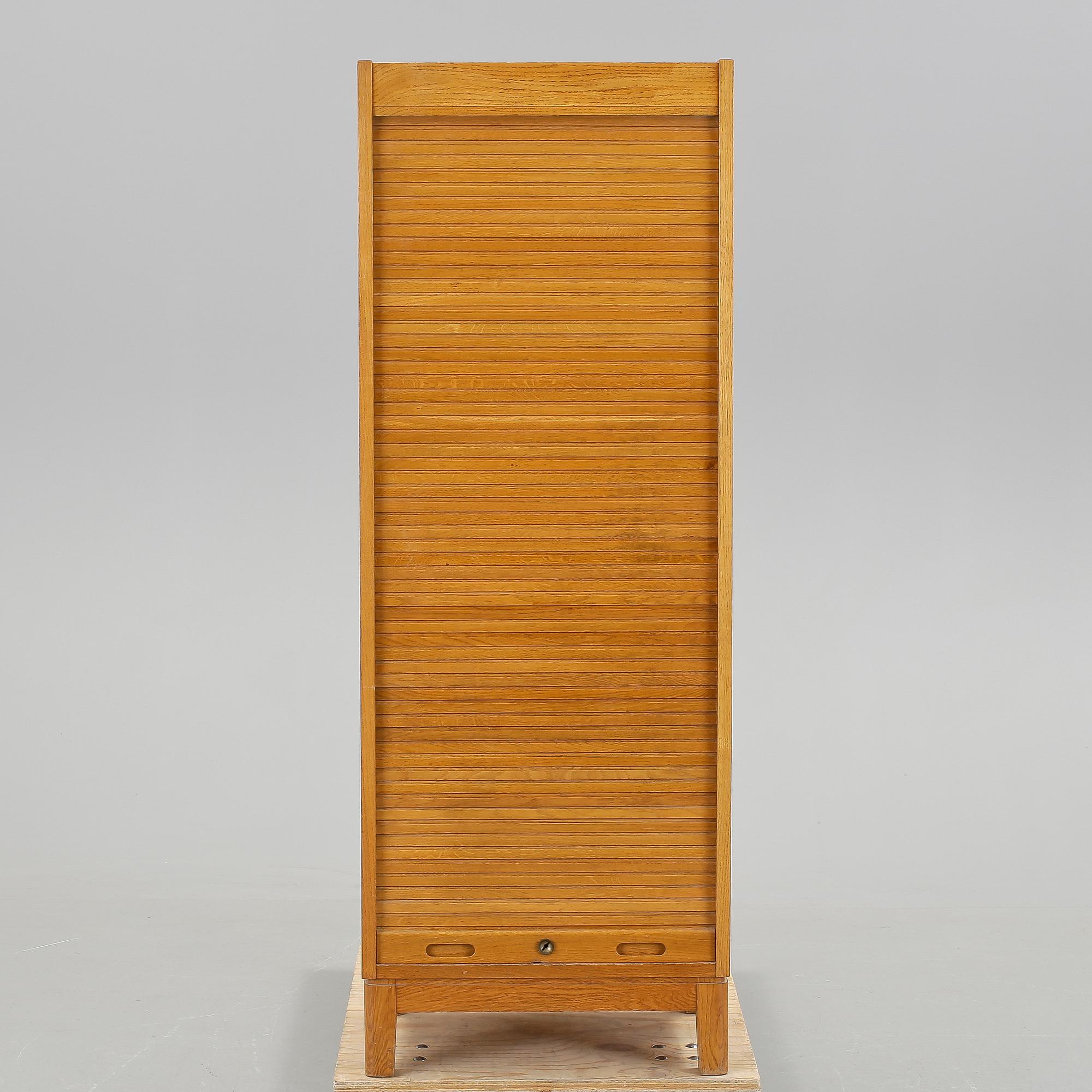 ARKIVSKÅP, Åtvidabergs Snickerifabrik. omkring 1900-talets mitt.