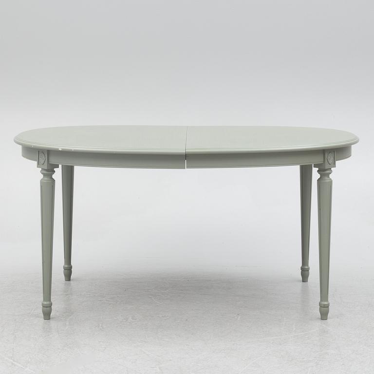 Dining table, with 2 armchairs and 6 chairs, Gustavian style, late 20th century.