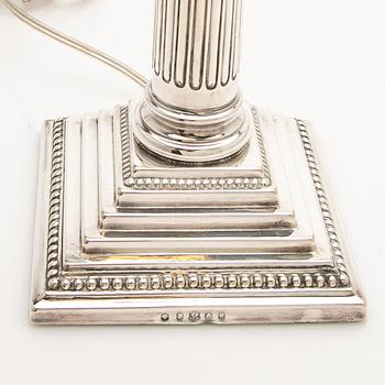 Table lamp, England, 20th century.