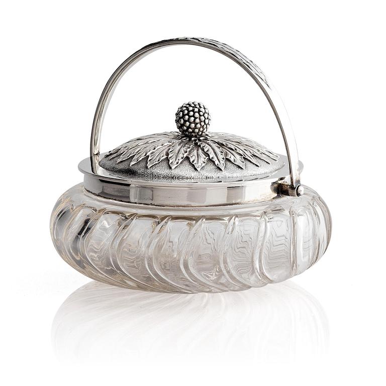 Fabergé, skål, silver och slipat glas, Ryssland, troligen omkring sekelskiftet 1900.