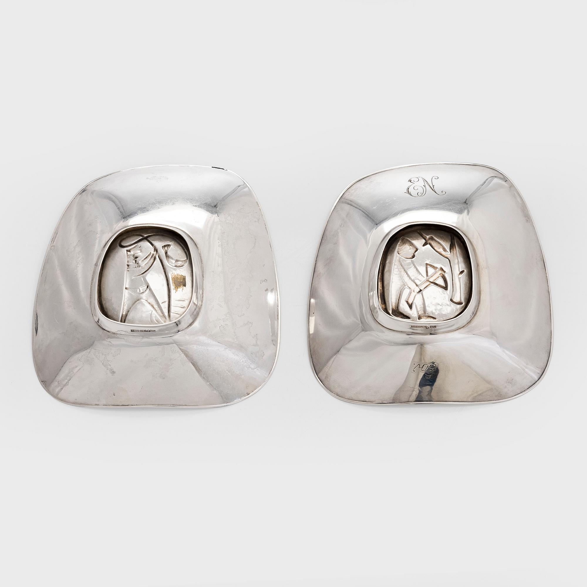 Two 1950s silver dishes, Hopeatehdas oy, Helsinki 1958.