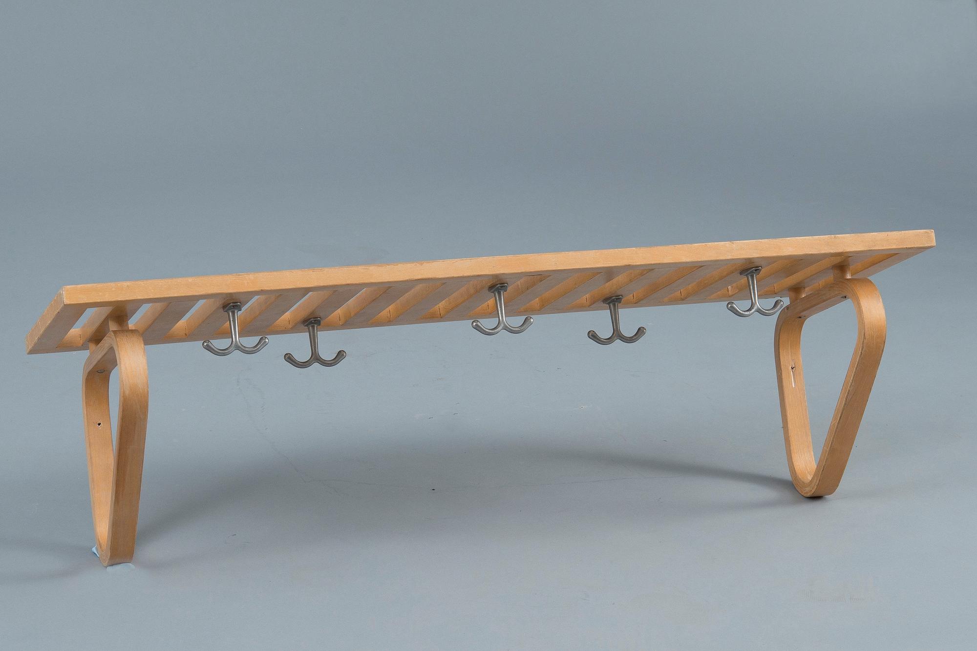 ALVAR AALTO, NAULAKKO.