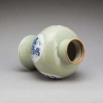 URNA, porslin, Kina, Qianlong (1736-95).