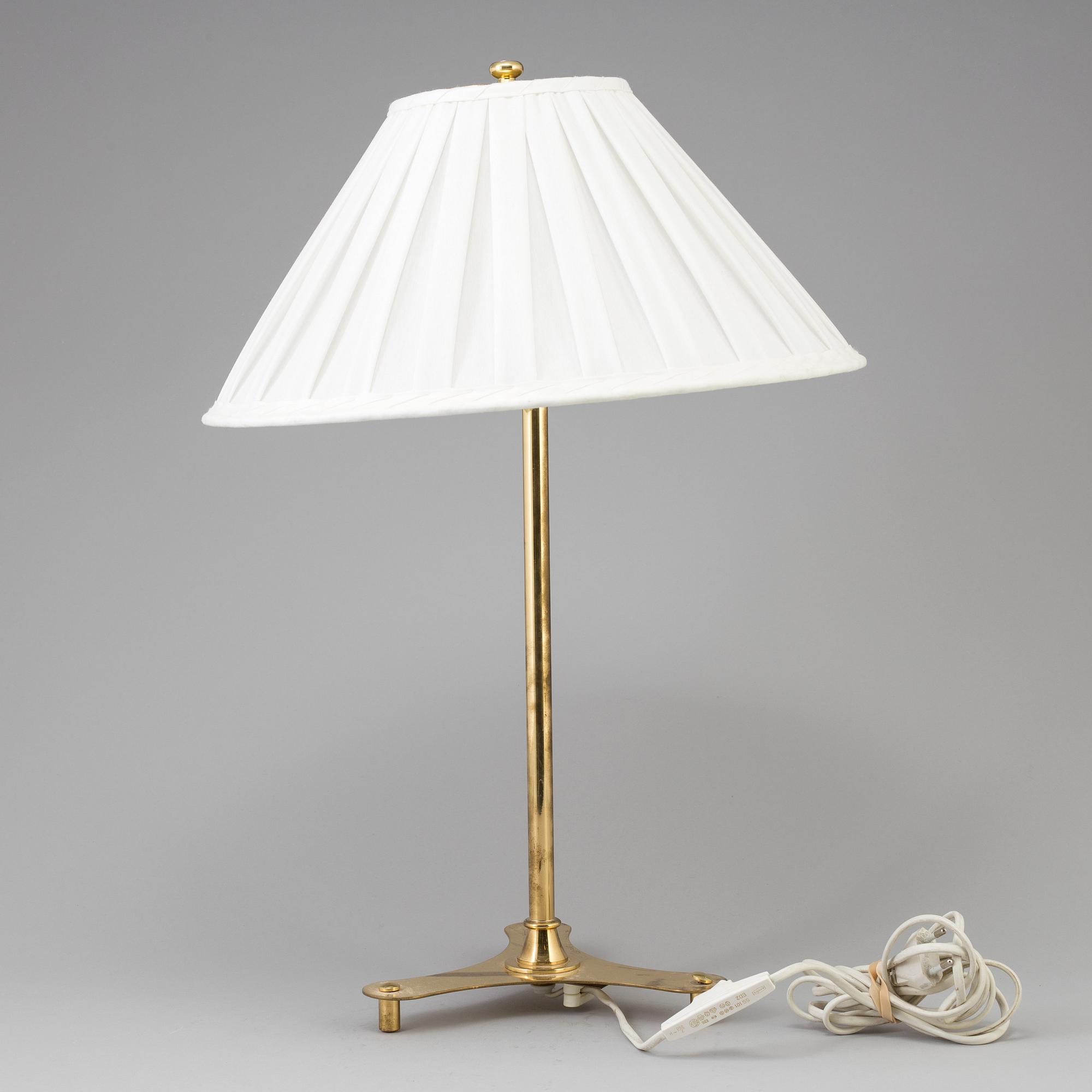 Josef Frank, a Josef Frank table light "2467/2" by Firma Svenskt Tenn.