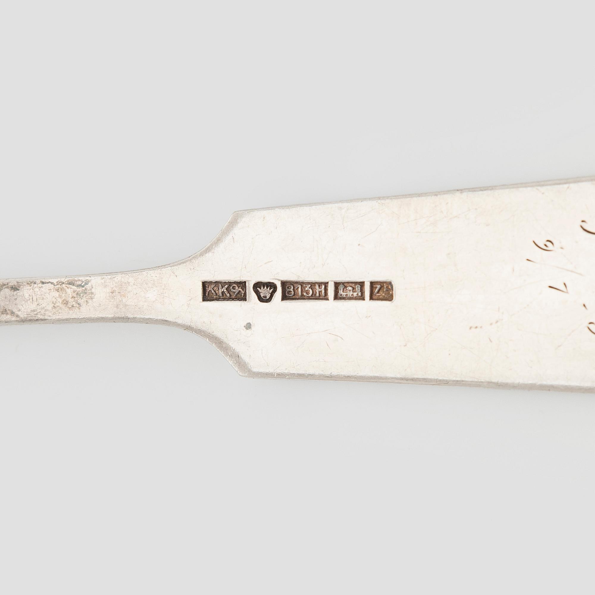 A 67-piece set of silver cutlery, sea shell decor, Finnish manufacturers, 1917-1962.