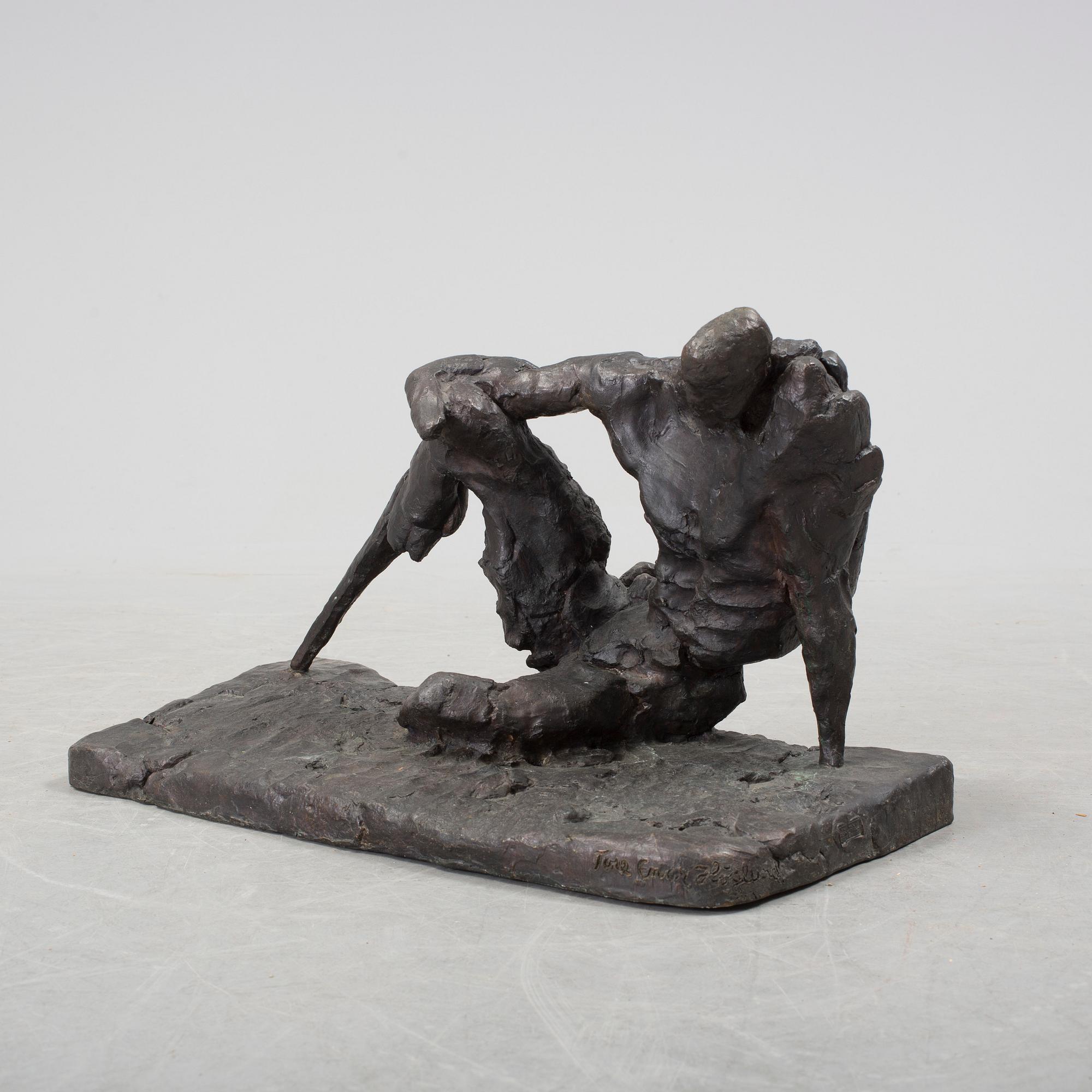 TORE ENAR HÖGLUND, sculpture, bronze. Signed and with foundry mark. Height 36 cm, length 59 cm.