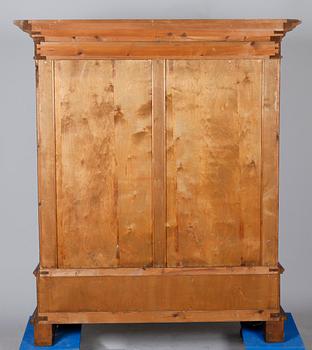 SKÅP, barockstil, 1900-talets första hälft.