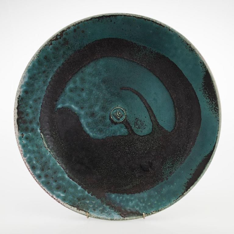 Annikki Hovisaari, a stoneware dish signed AH Arabia.