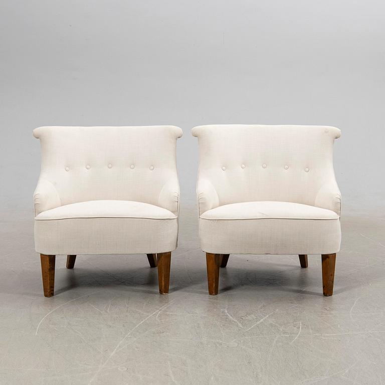 Fåtöljer, ett par, 1900-tal mitt.