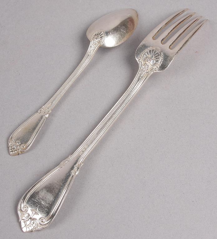 BESTICK, 24 st, silver, "Greque", Carl Andreas Kjernås, Göteborg, 1870-90-tal. Ca 1400 g.