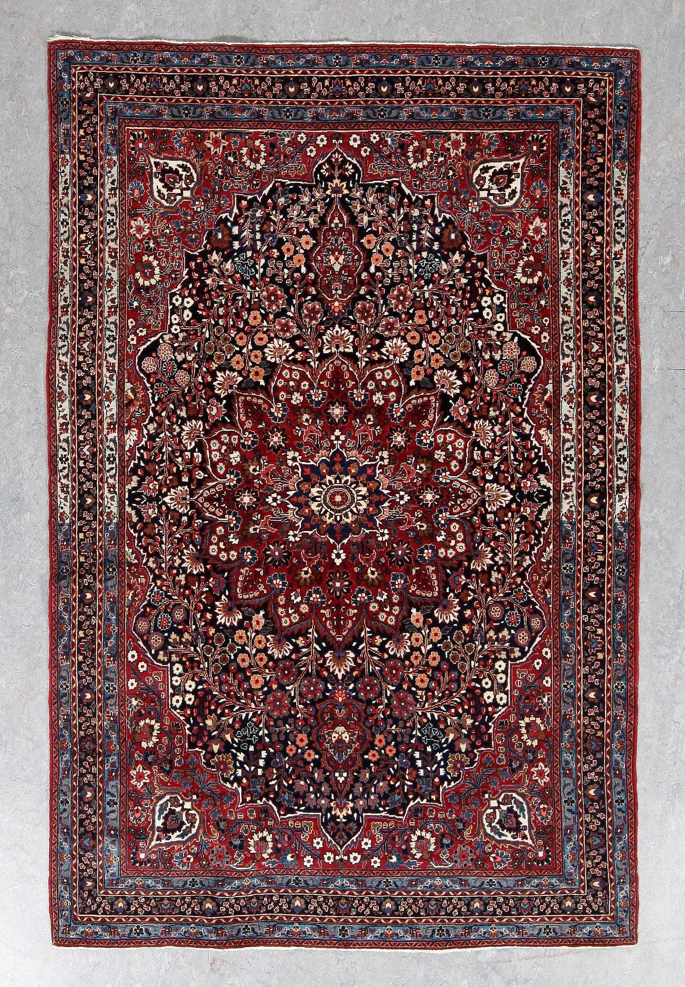 MATTA, semiantik Meshed, ca 187x124.