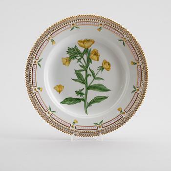 FAT, porslin, "Flora Danica", Royal Copenhagen.