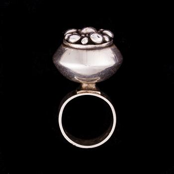 RING, silver (916) Saara Hopea, Ossian Hopea Borgå 1963. Vikt 13 g.