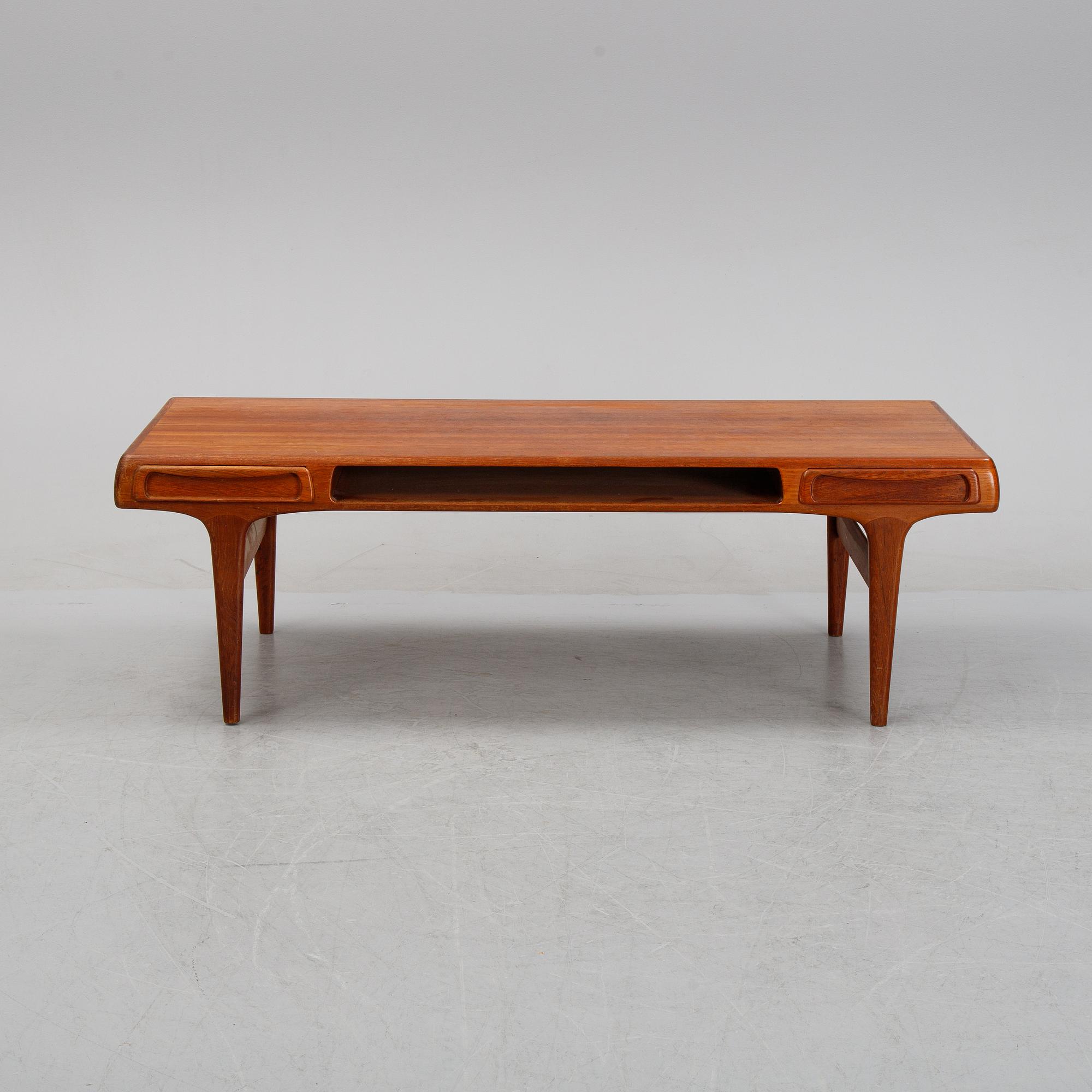 Johannes Andersen, a teak coffee teable, Trensum, 1960's.
