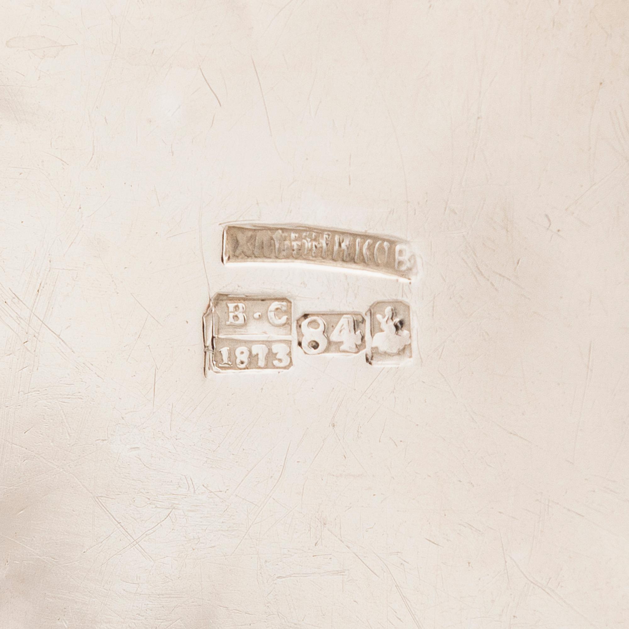 A parcel-gilt breadbasket, mark of Hlebnikov (Хлебников), Moscow 1873.