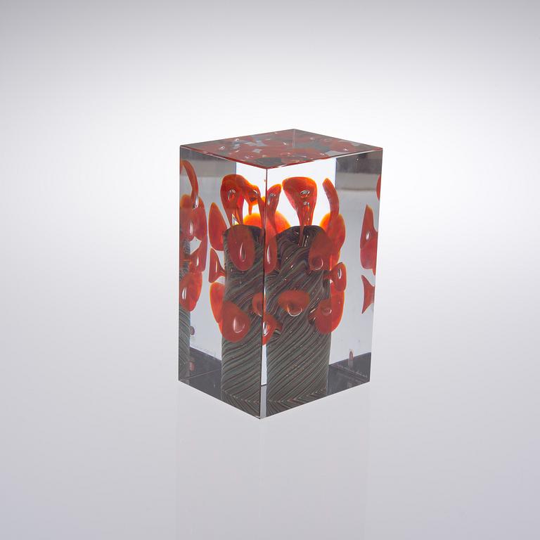 OIVA TOIKKA, GLASKUB. Sign. Oiva Toikka, Nuutajärvi Notsjö.