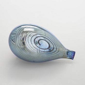 Oiva Toikka, Glass bird, signed O. Toikka Nuutajärvi.