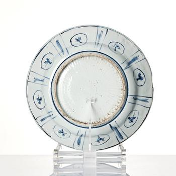 A blue and white plate, Ming dynasty, Wanli (1572-1620).