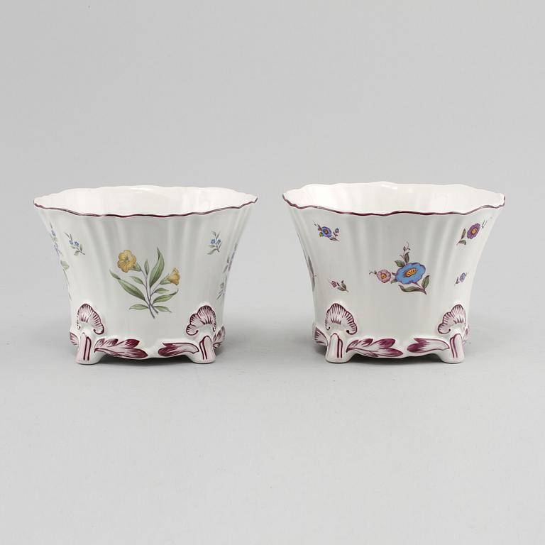 YTTERFODER, ett par, flintgods, "Rörstrandia", Rörstrand, 1930-56.