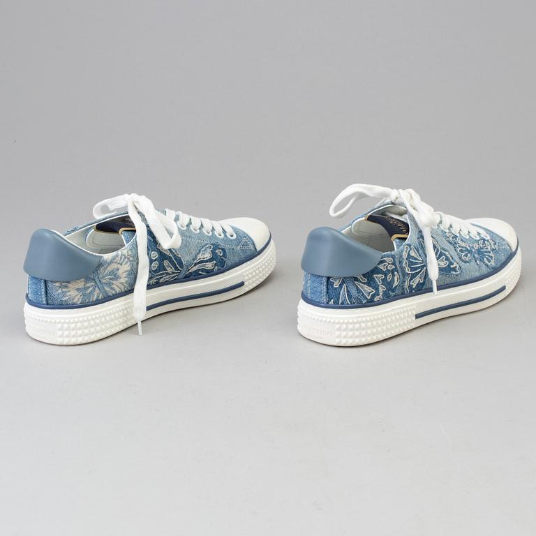 SNEAKERS, Valentino, storlek 36.